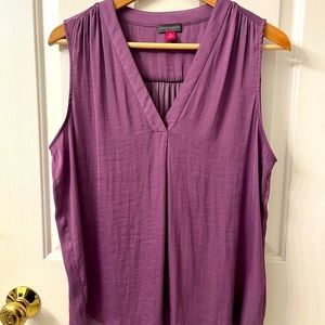 Vince Camuto.  Size M. great condition. Purple.